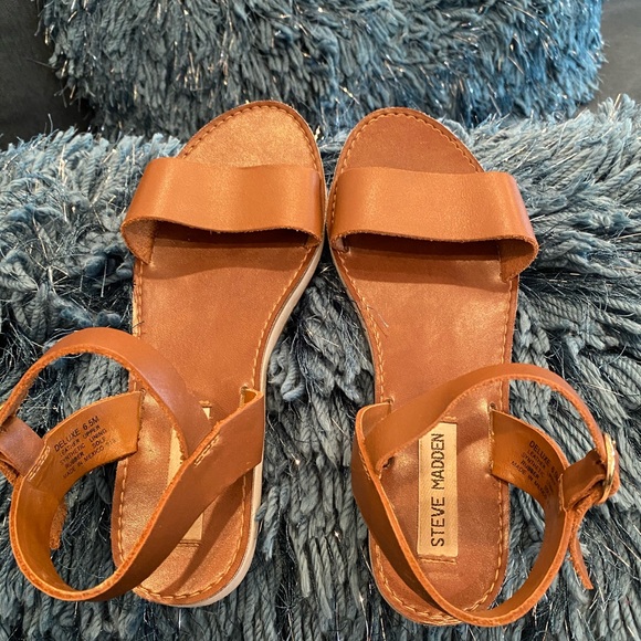 Steve Madden Shoes - 💥STEVE MADDEN women’s sandals